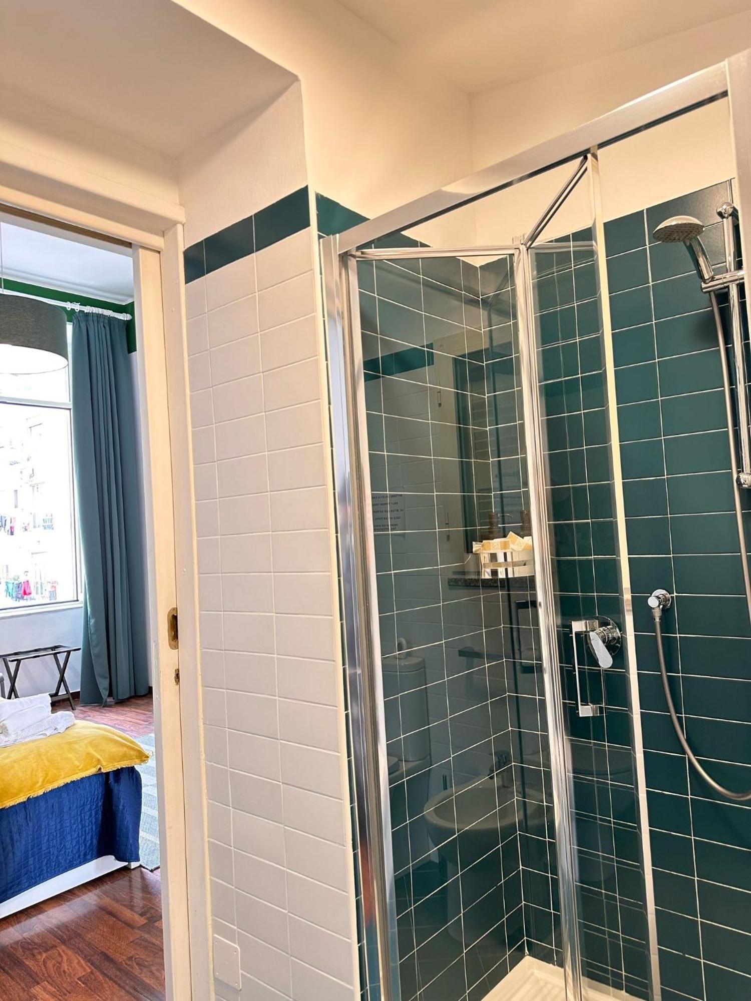 Guest house La Finestra Su